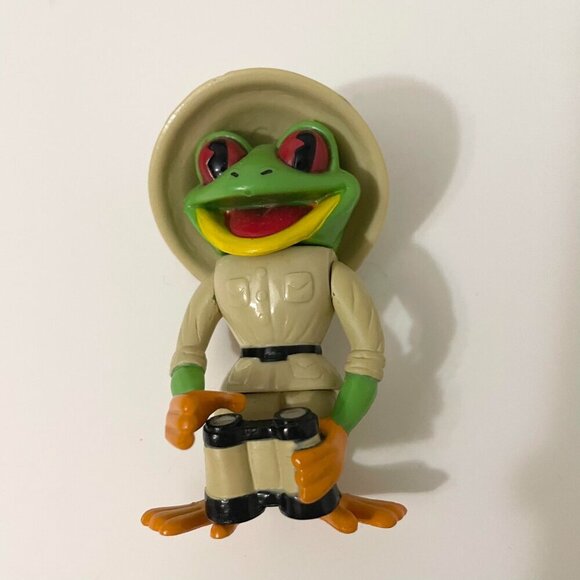 Rainforest Cafe Cha Cha Tree Frog PVC 3" Figure with Safari Outfit & Binoculars - Picture 10 of 11